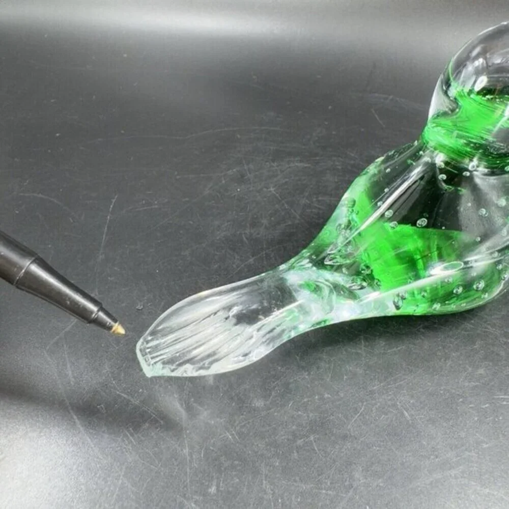 Vintage Italian Art Glass Green Bird Figurine With Small Bubbles Polished Bottom